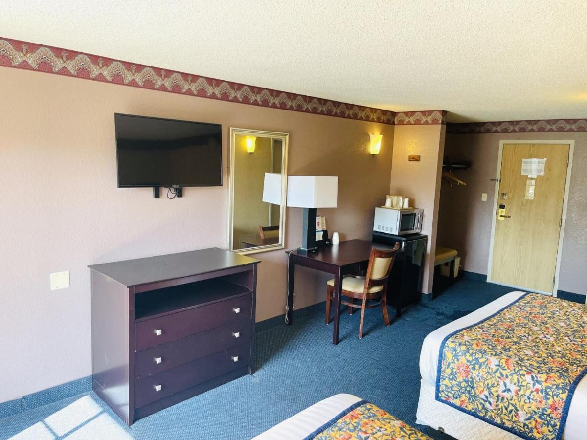 Ok Hotel Оклахома-Сити Экстерьер фото